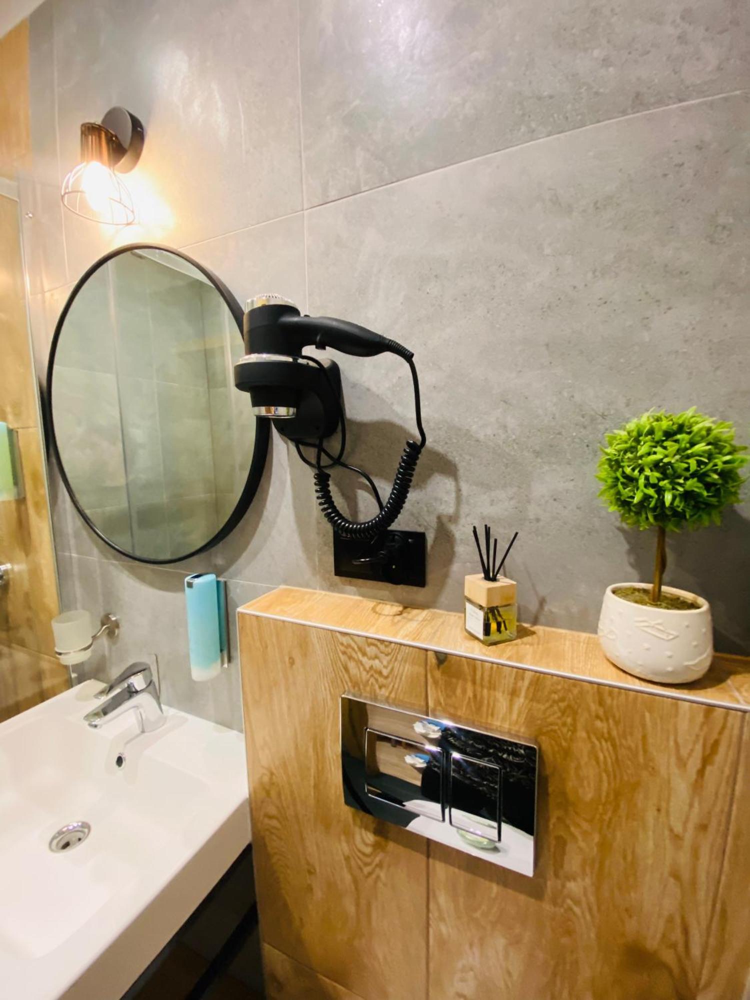 Krakow Apartments & Rooms מראה חיצוני תמונה
