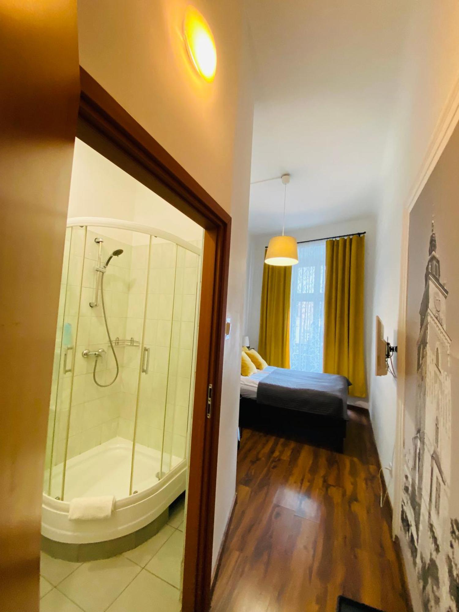 Krakow Apartments & Rooms מראה חיצוני תמונה
