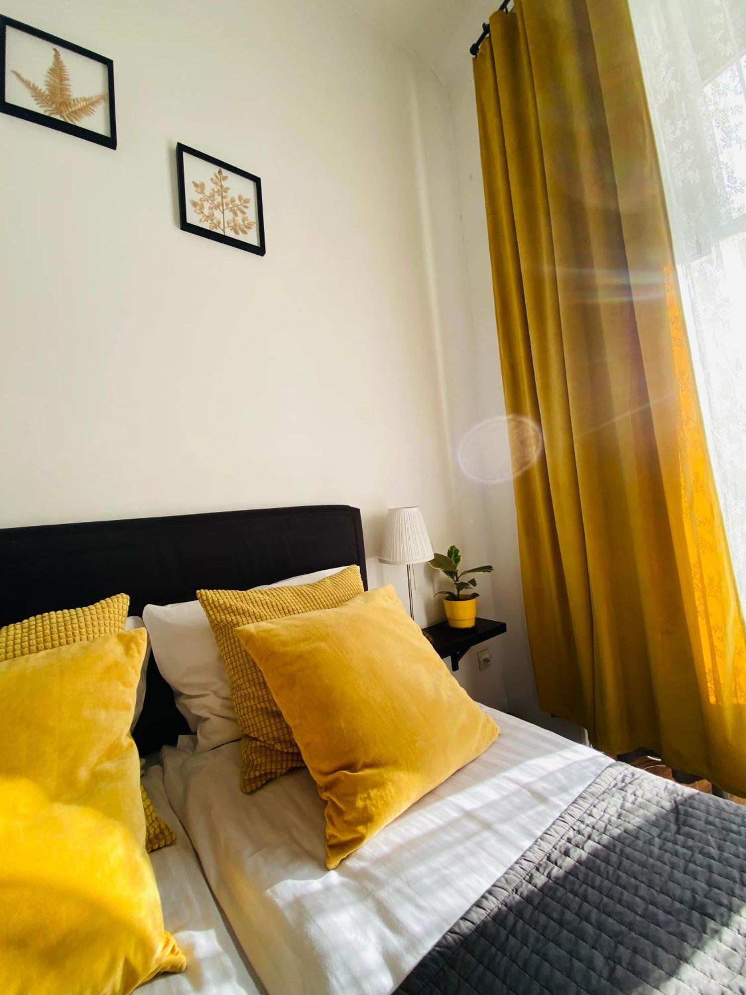 Krakow Apartments & Rooms מראה חיצוני תמונה