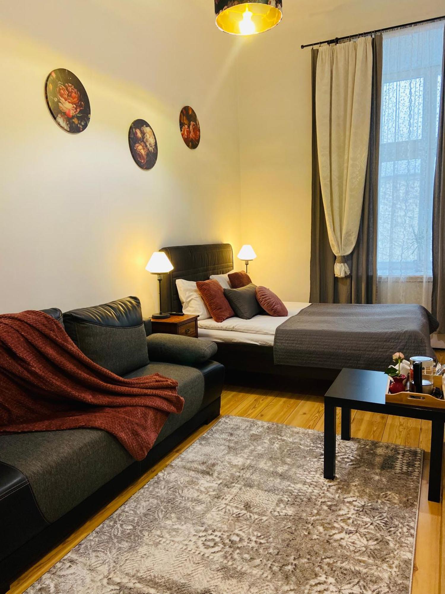 Krakow Apartments & Rooms מראה חיצוני תמונה